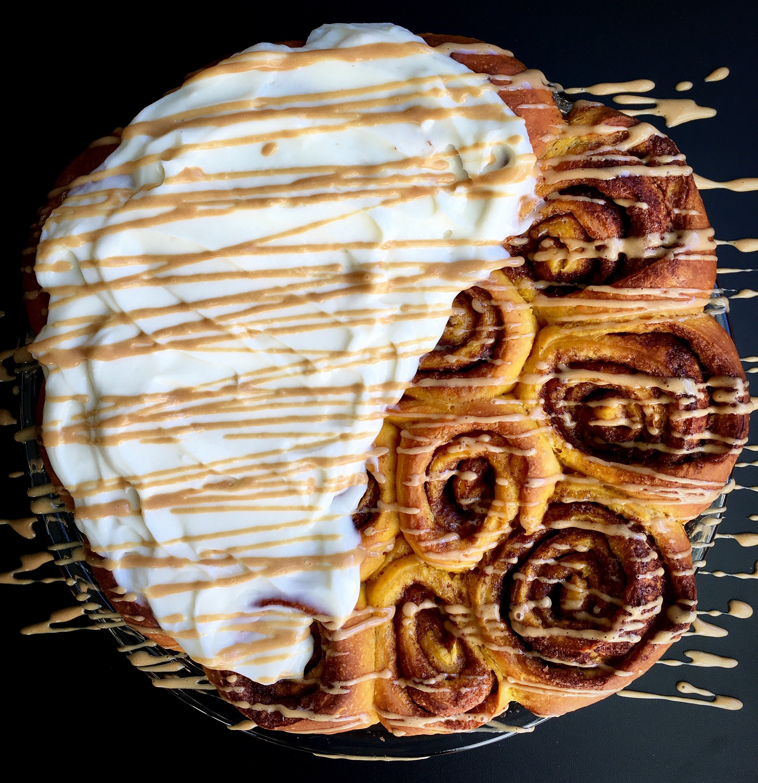 Pumpkin Spice Cinnamon Roll Pie