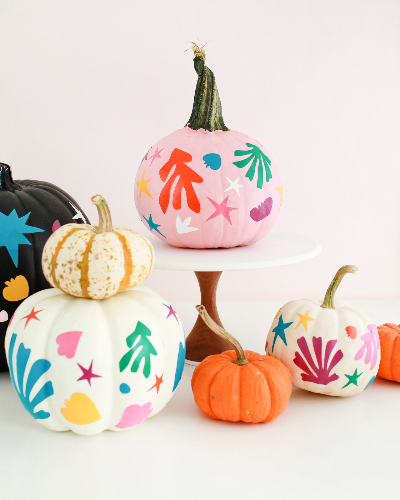 DIY MATISSE-INSPIRED PUMPKINS