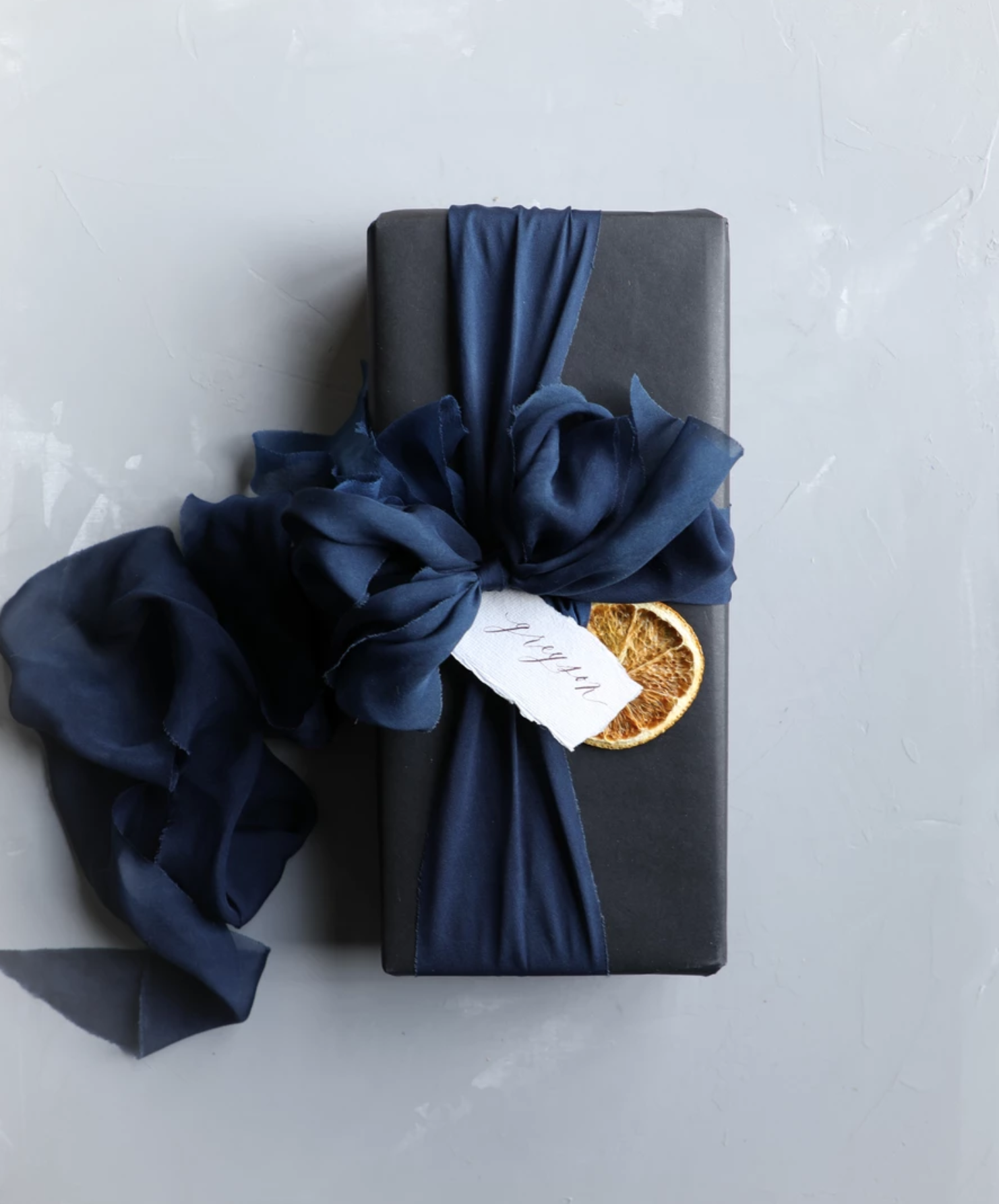 holiday gift wrap